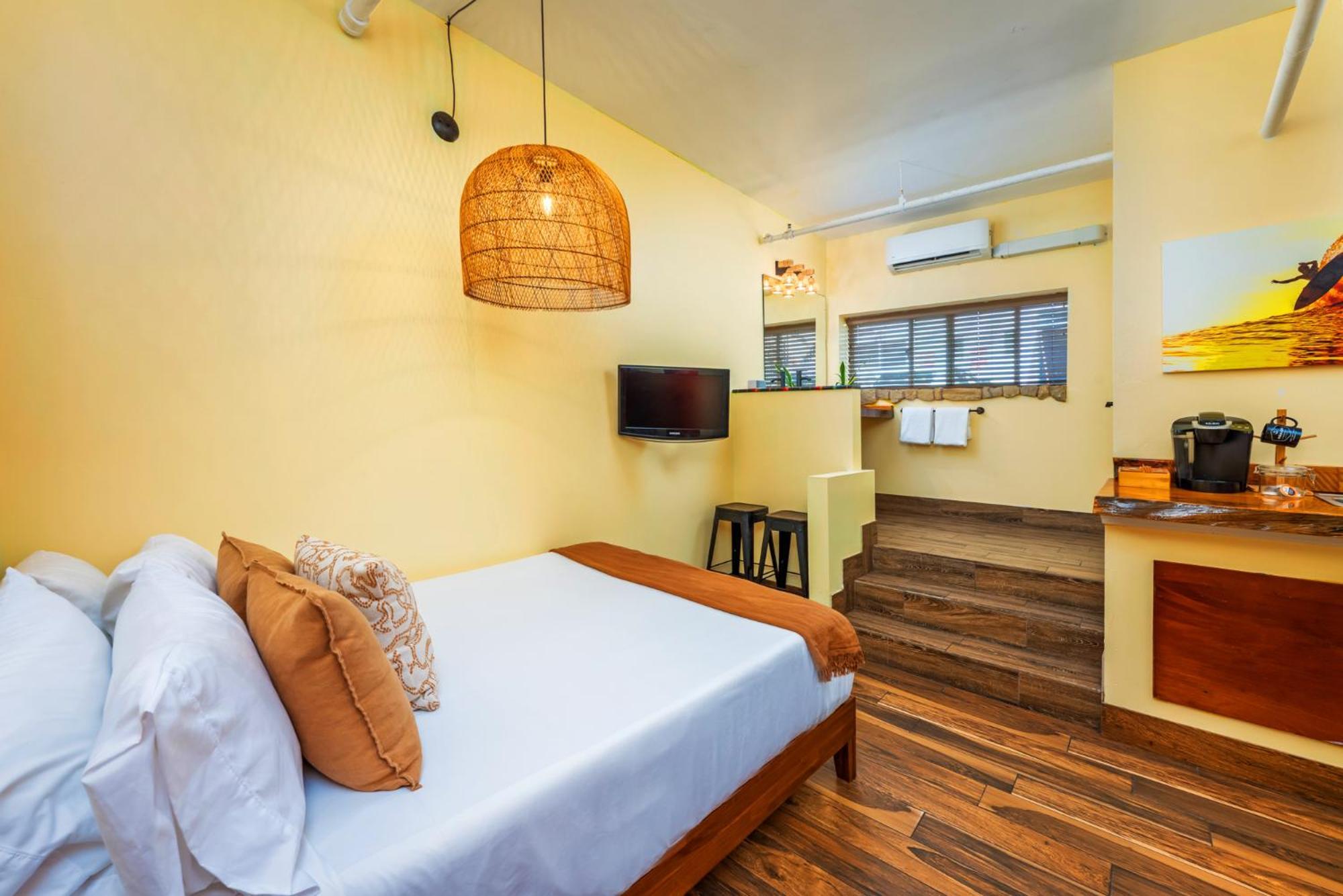 Nomads Hotel ซานเคลเมนที ภายนอก รูปภาพ