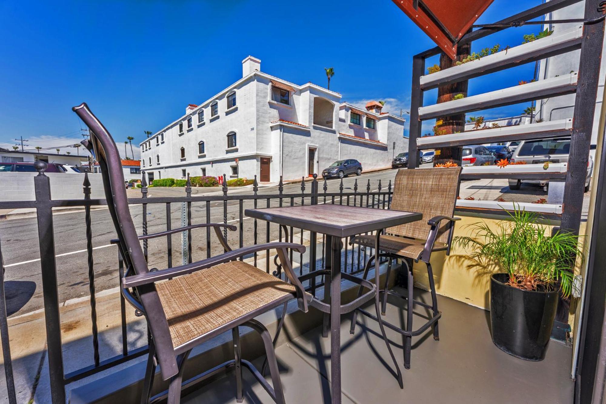 Nomads Hotel ซานเคลเมนที ภายนอก รูปภาพ